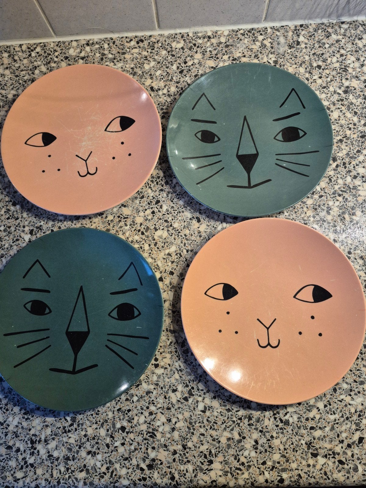 4 HEMA hard plastic ontbijtborden met kattenprint, Ophalen, Hema, Kunststof, Gebruikt