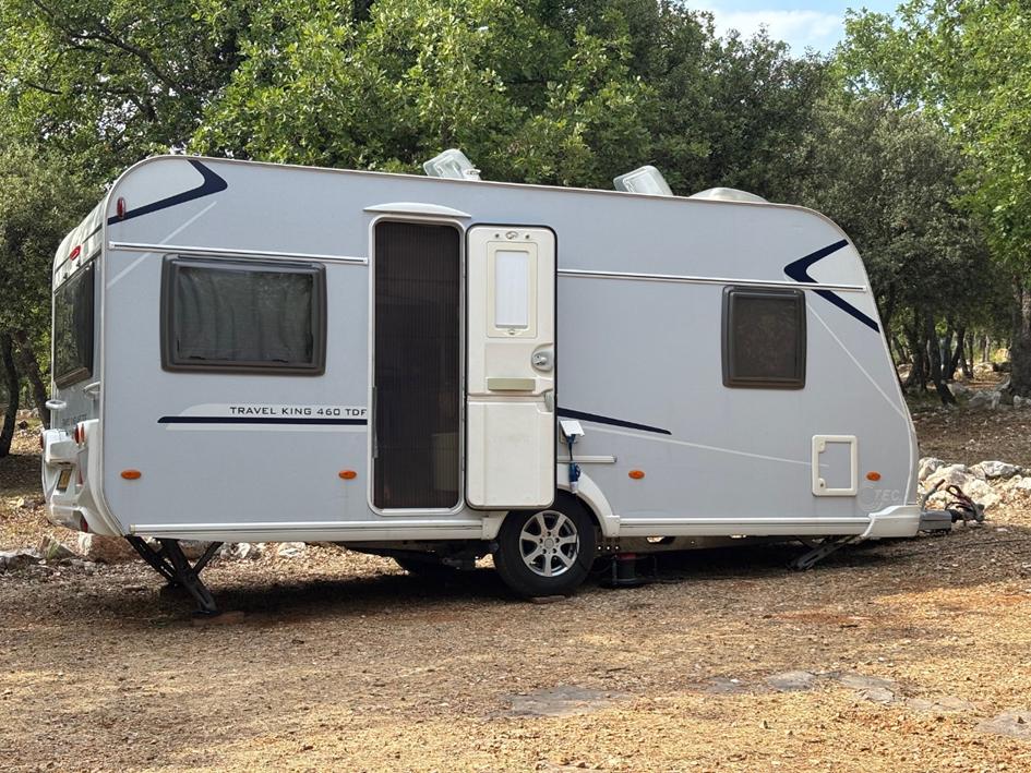 TEC Travel King 460 TDF 2009 - Ruime en complete caravan, T.E.C., Rondzit, Frans bed, Particulier