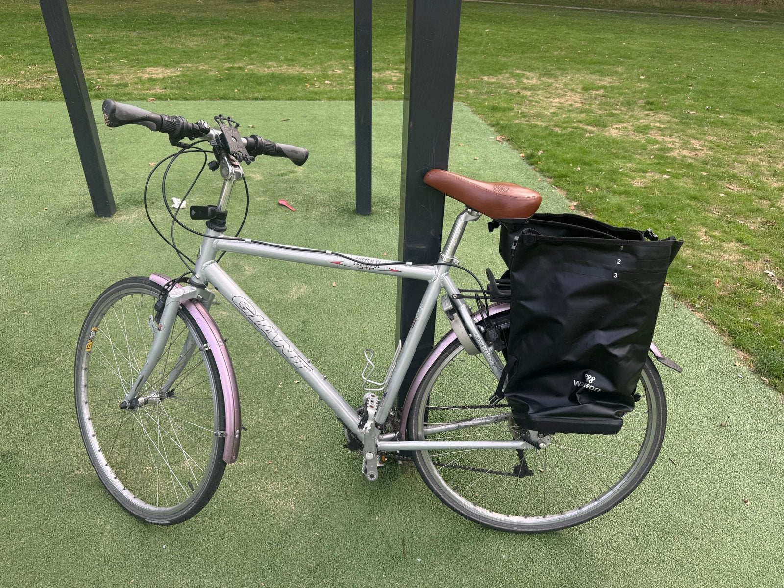 Giant stadsfiets met versnellingen en fietstas, Ophalen of Verzenden, Gebruikt, Giant, Versnellingen