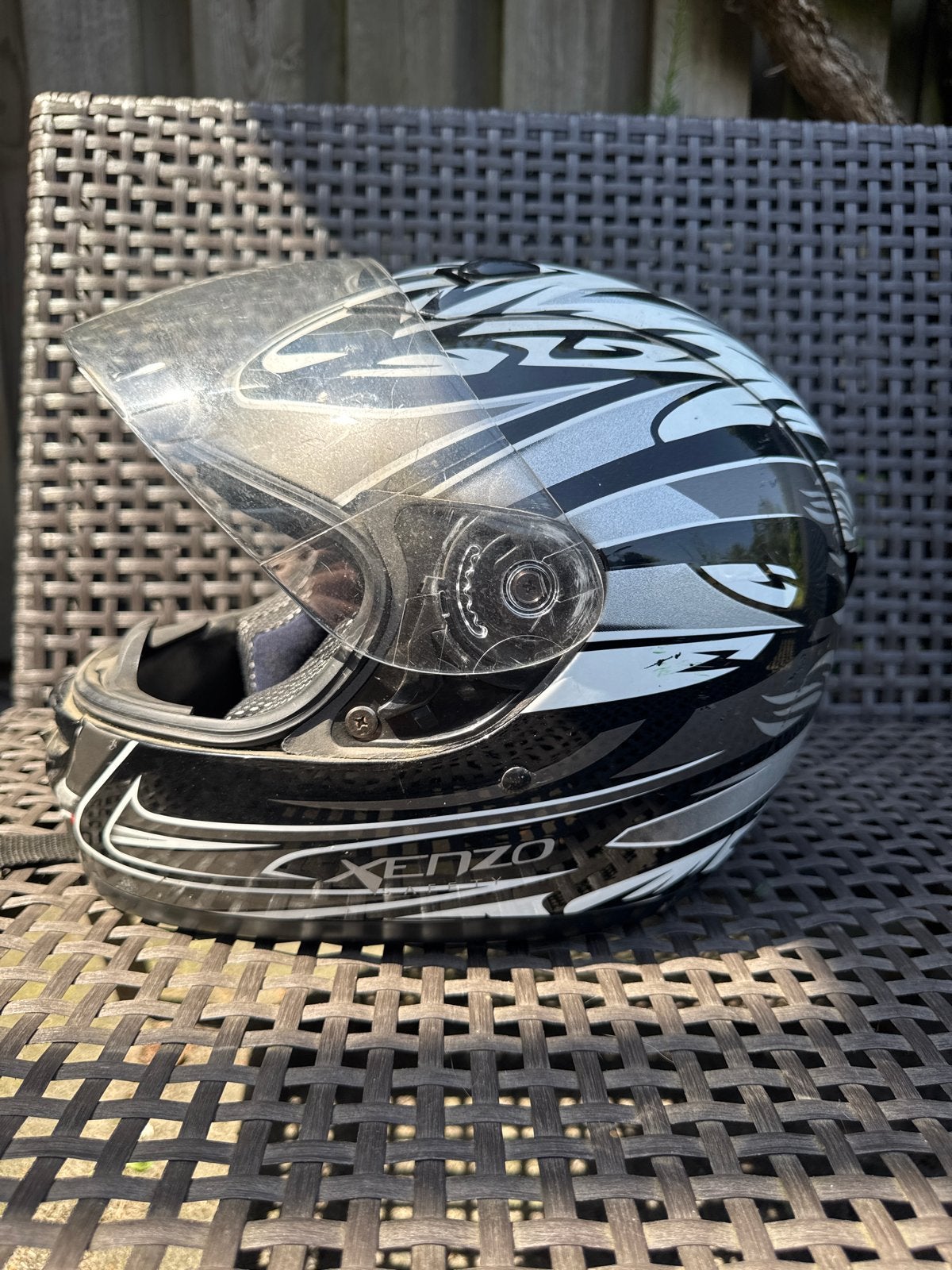 Xenzo Integraalhelm Maat M - Zwart/Grijs Design, Fietsen en Brommers, Brommeronderdelen | Algemeen, Ophalen