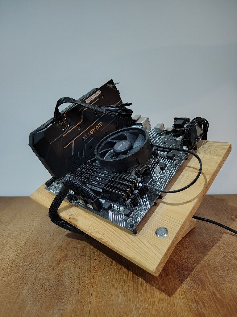 open game pc uniek 2060 Ryzen 5 3600, Computers en Software, Desktop Pc's, Gebruikt, 3 tot 4 Ghz, SSD, 32 GB, Met videokaart, Gaming