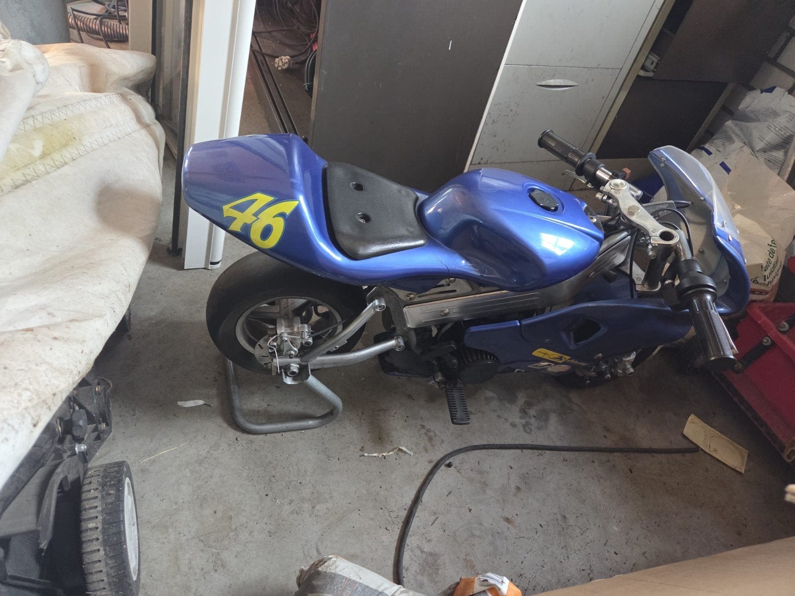 Blauwe Minibike met nummer 46, Fietsen en Brommers, Minibikes, Midibikes en Pitbikes, Ophalen, Onbekend, Schijfrem, Pitbike
