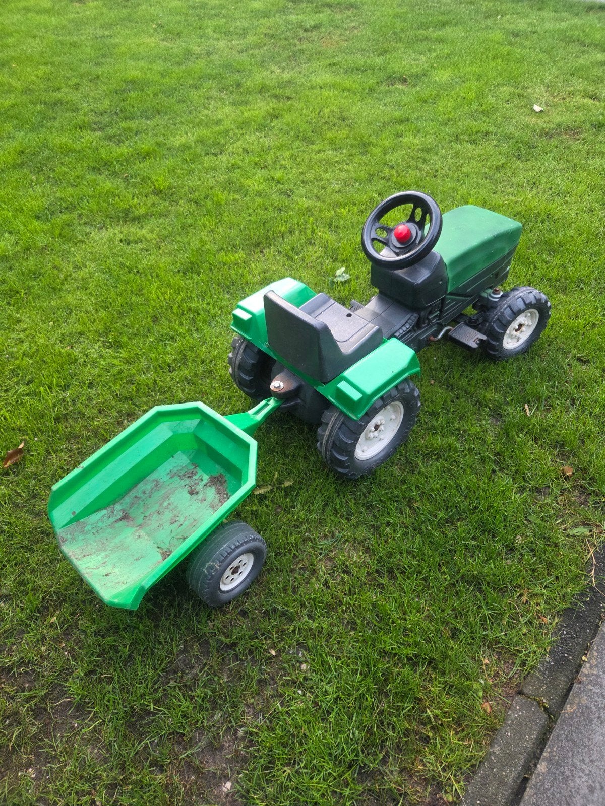 Groene Trekker met Aanhanger - Gebruikt, Ophalen, Gebruikt