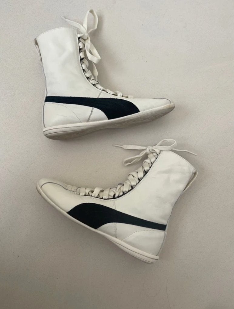 Puma Eskiva Hi boxing cream & black leather boot 38 trainers, Puma, Wit, Ophalen of Verzenden, Sneakers of Gympen