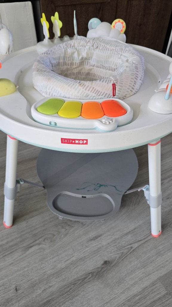 Skip Hop Explore & Activity Center (Speelcentrum), Ophalen, Gebruikt, Babygym, Met licht