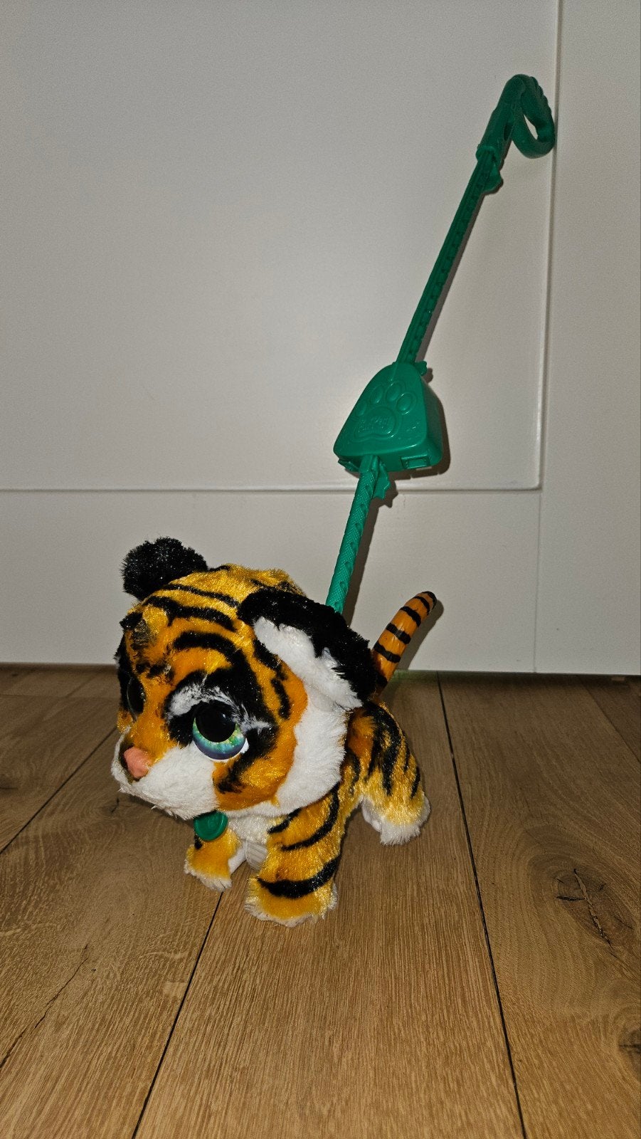 FurReal Friends Walkalots Tijger met looplijn, Ophalen of Verzenden, Zo goed als nieuw, Jongen of Meisje