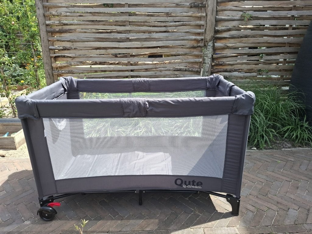Qute Campingbed Q-dream, Ophalen, Zo goed als nieuw, Reisbedje
