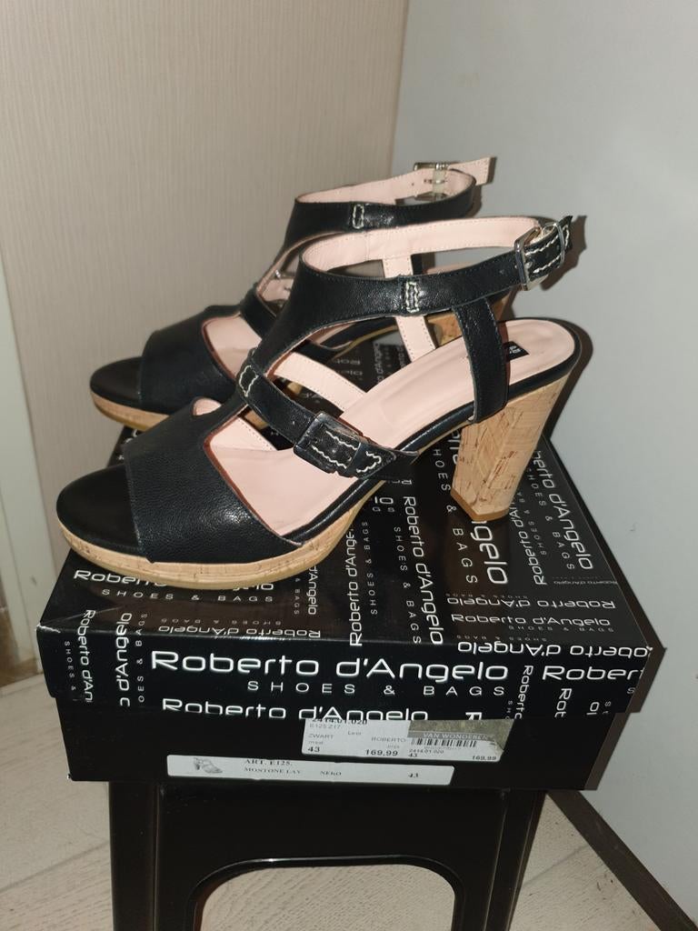 Zomerschoenen maat 43, Ophalen, Zo goed als nieuw, Sandalen of Muiltjes