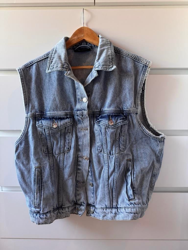 Colourful Rebel spijkergilet maat M, Kleding | Dames, Verzenden, Zo goed als nieuw, Maat 38/40 (M), Blauw