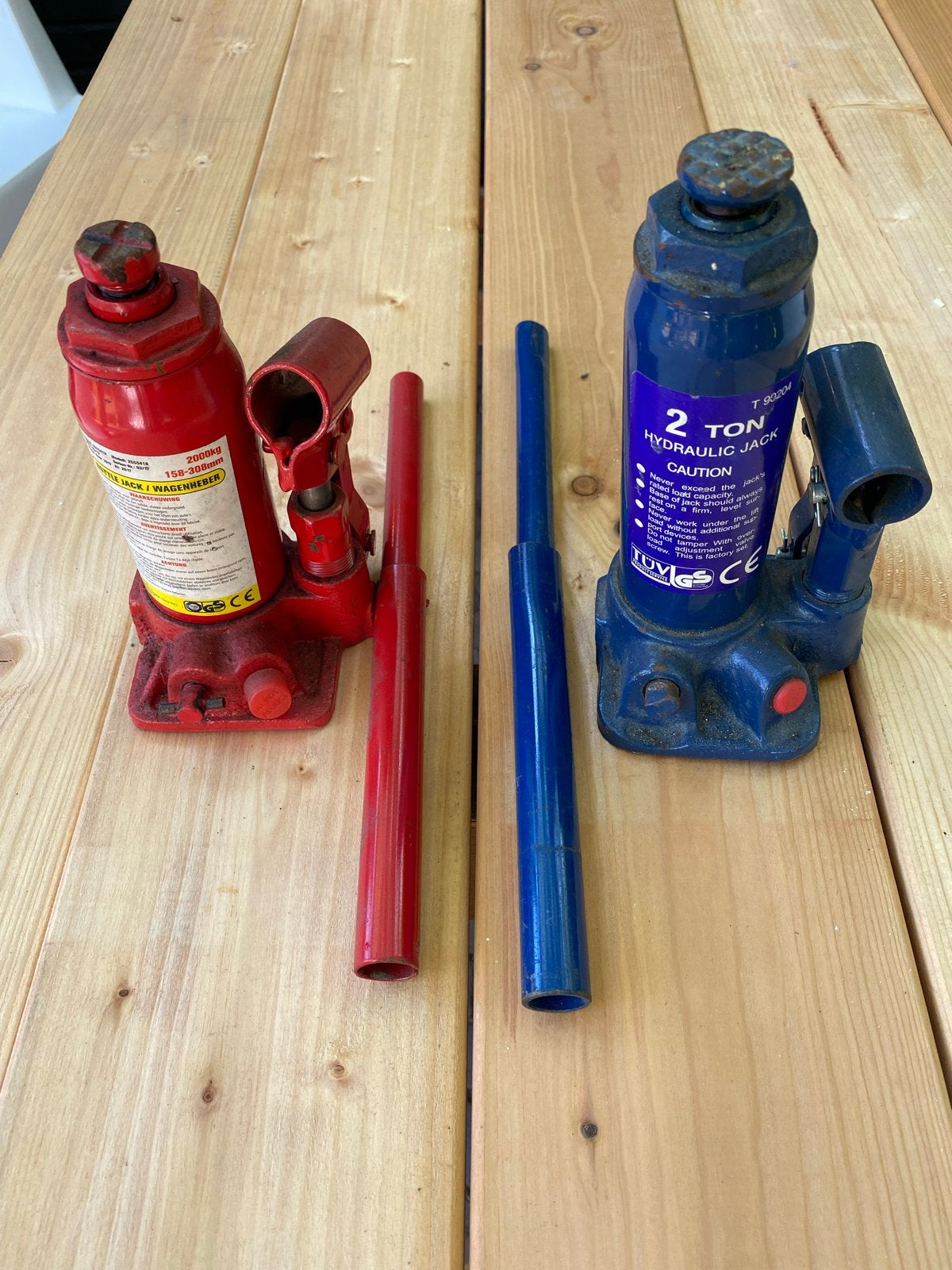 Hydraulische potkrikken - 2000kg € 5 p/stuk, Ophalen, Gebruikt, Hydraulisch, Potkrik