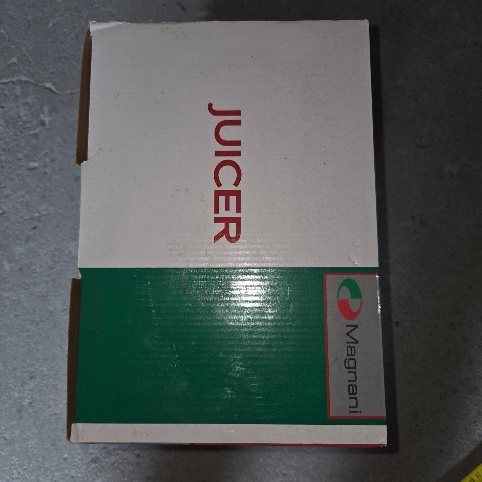 Nieuwe Magnani Juicer - Sapcentrifuge (Nieuw in doos), Ophalen of Verzenden, Nieuw, Elektrisch, Sapcentrifuge