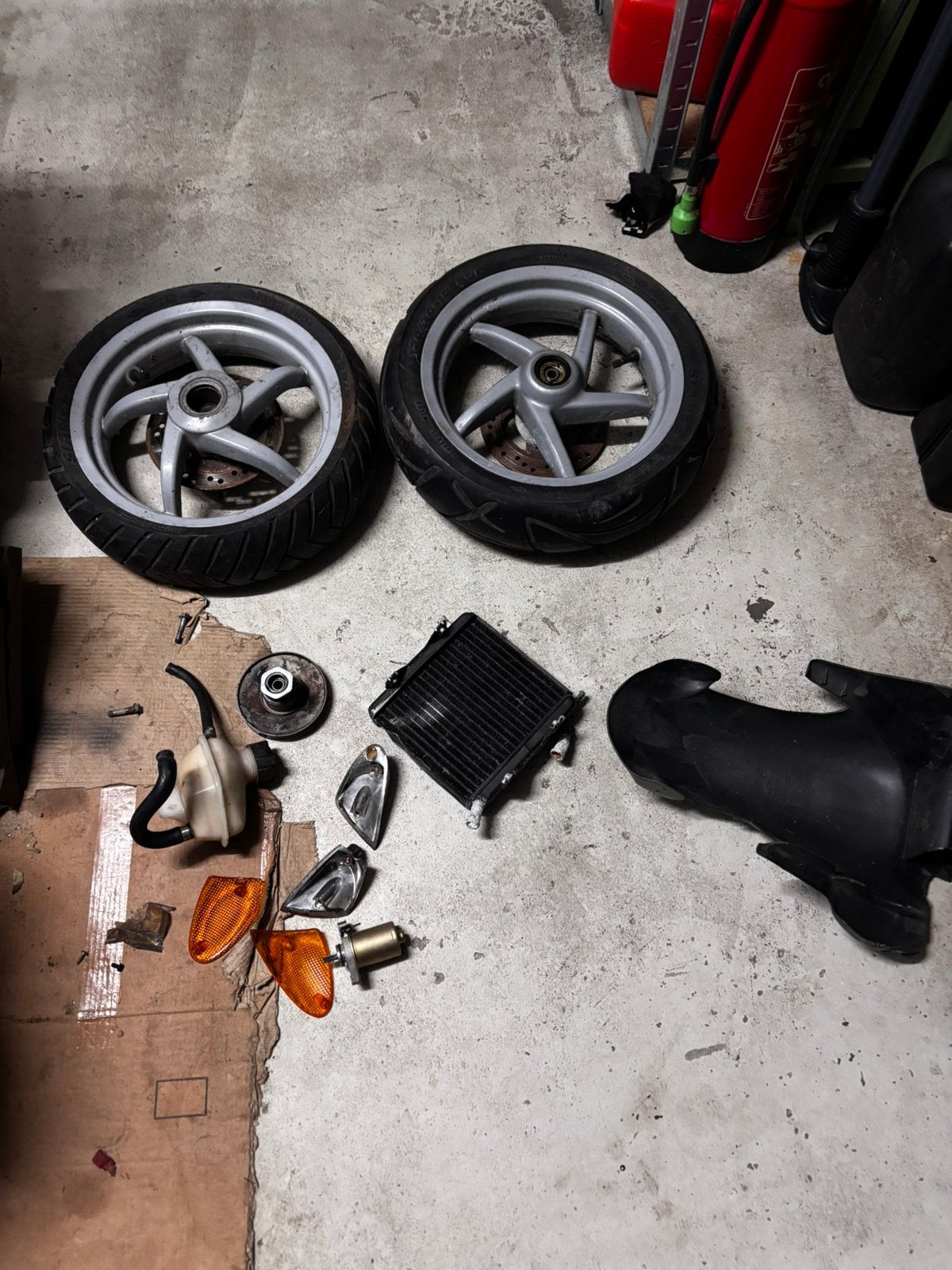 Minarelli/aprilia sr onderdelen, Ophalen of Verzenden, Zo goed als nieuw