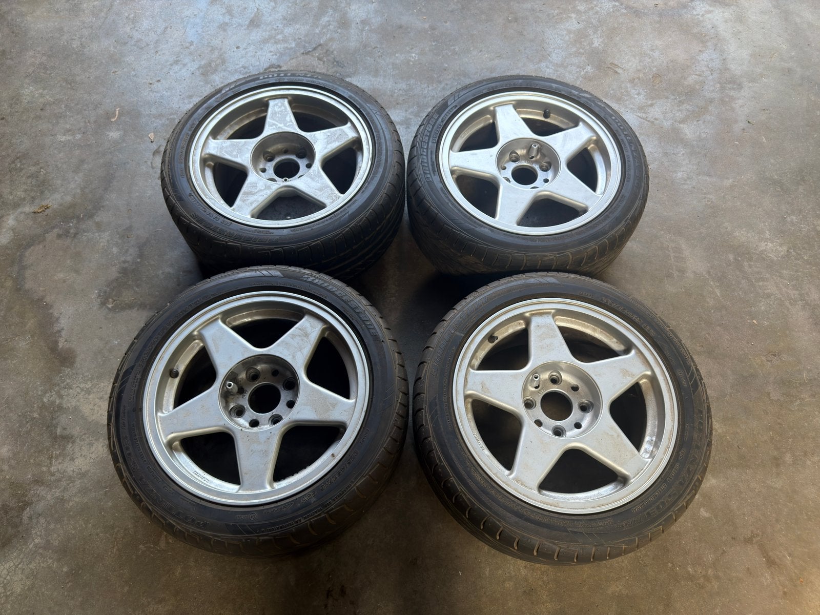 16 inch velgenset 225/45R16, Ophalen, Zo goed als nieuw