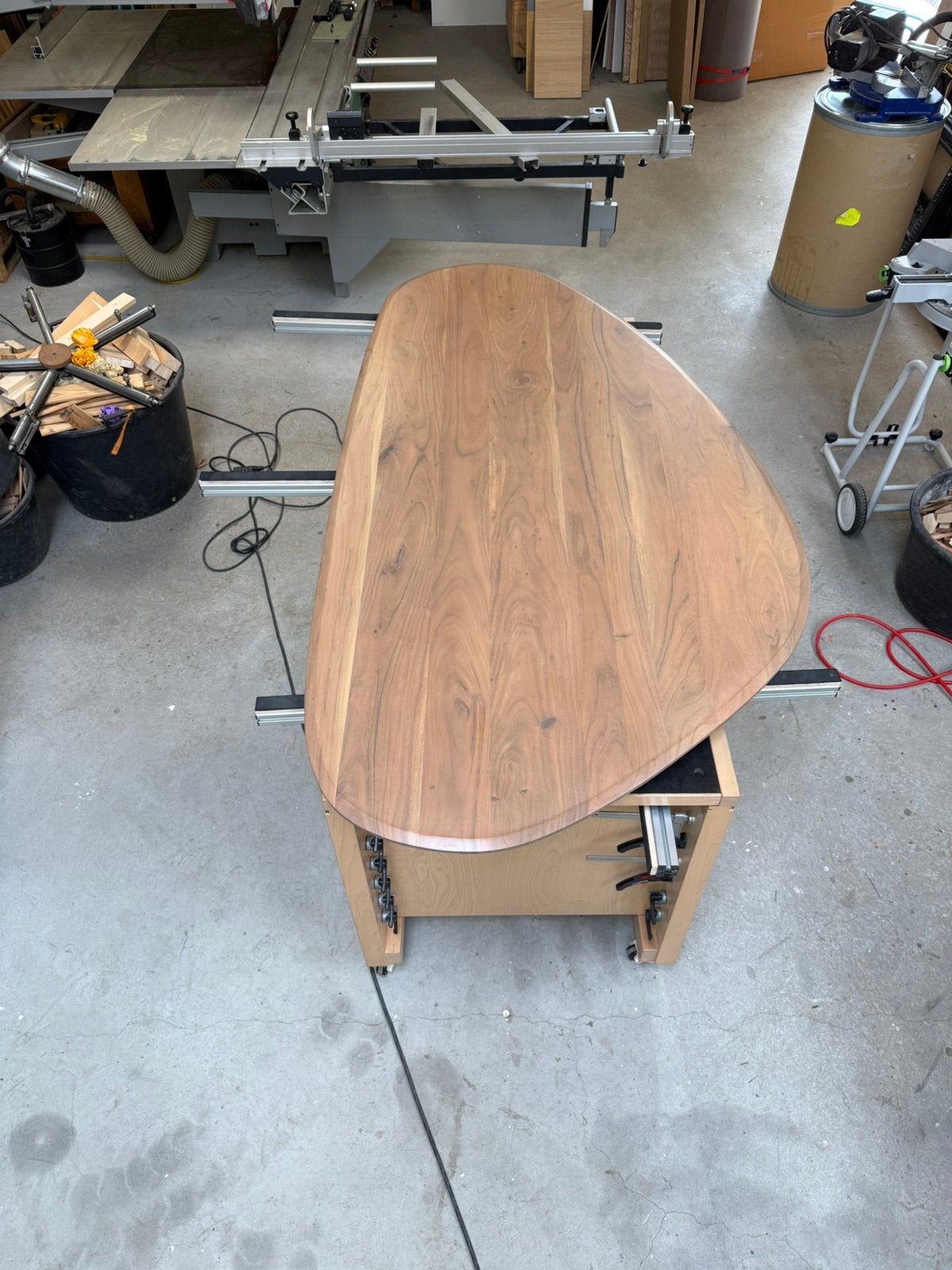 Twee massief acasia houten tafelbladen nieuw!, Huis en Inrichting, Tafels | Eettafels, Ophalen, 100 tot 150 cm, Nieuw, 150 tot 200 cm