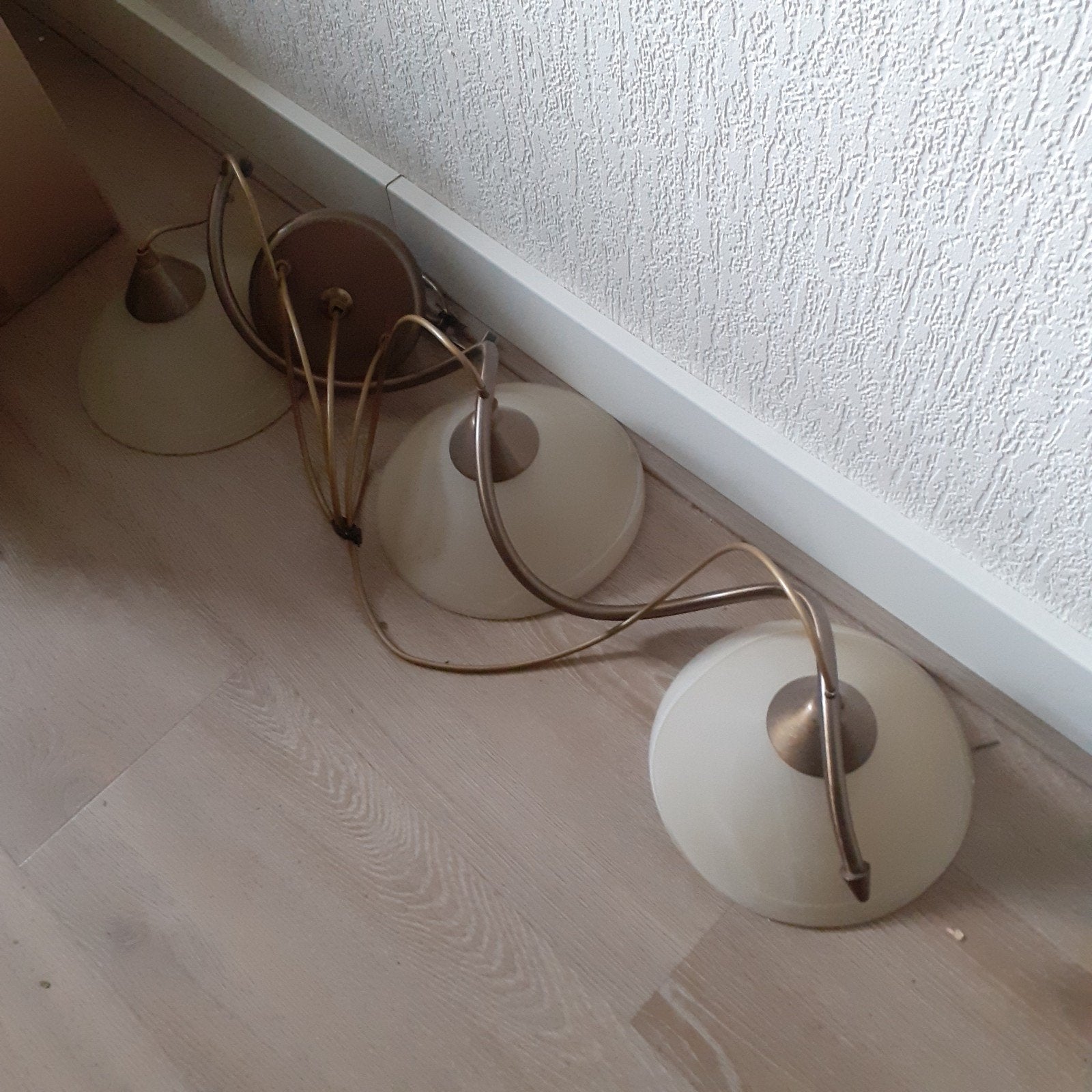 Nieuwstaat plafondlamp met 3 energiezuinige lampen, Zo goed als nieuw, Glas, Minder dan 25 cm, Minder dan 100 cm