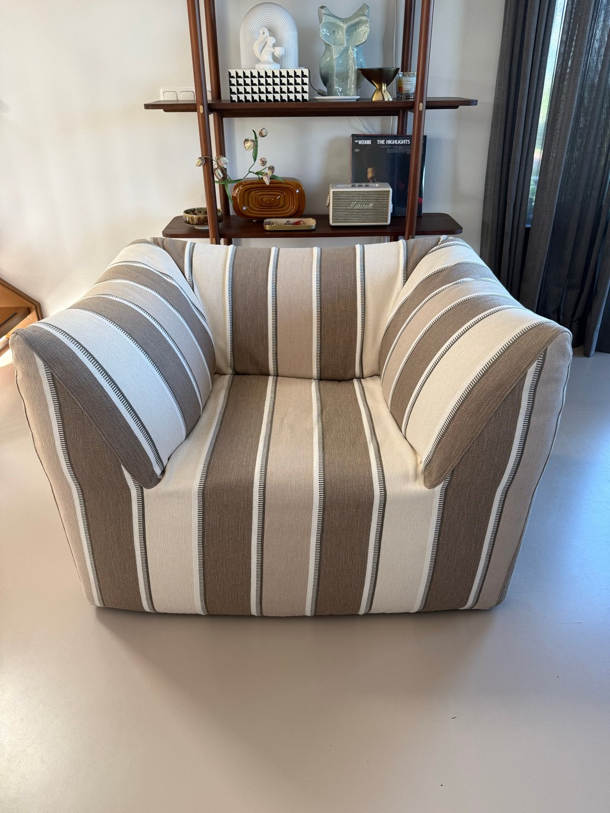 B&B Italia Le Bambole Outdoor 2025  showroomstaat