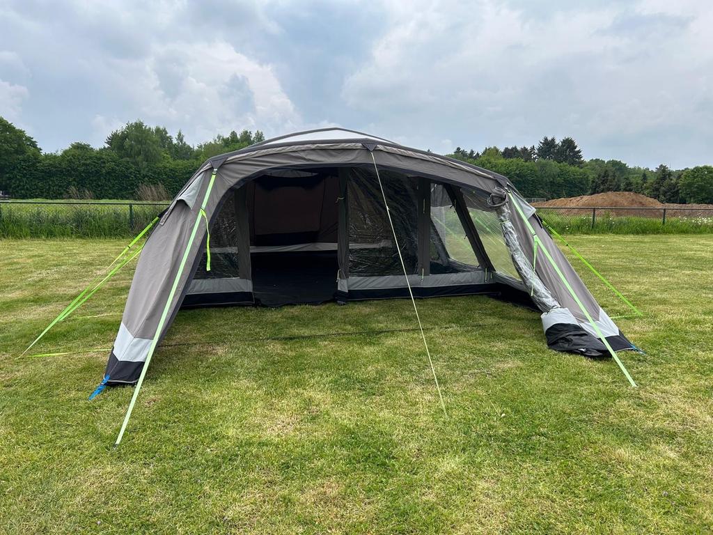 Ruime tunneltent 8 slaapplaatsen, Caravans en Kamperen, Tenten, Ophalen, Gebruikt, Meer dan 6