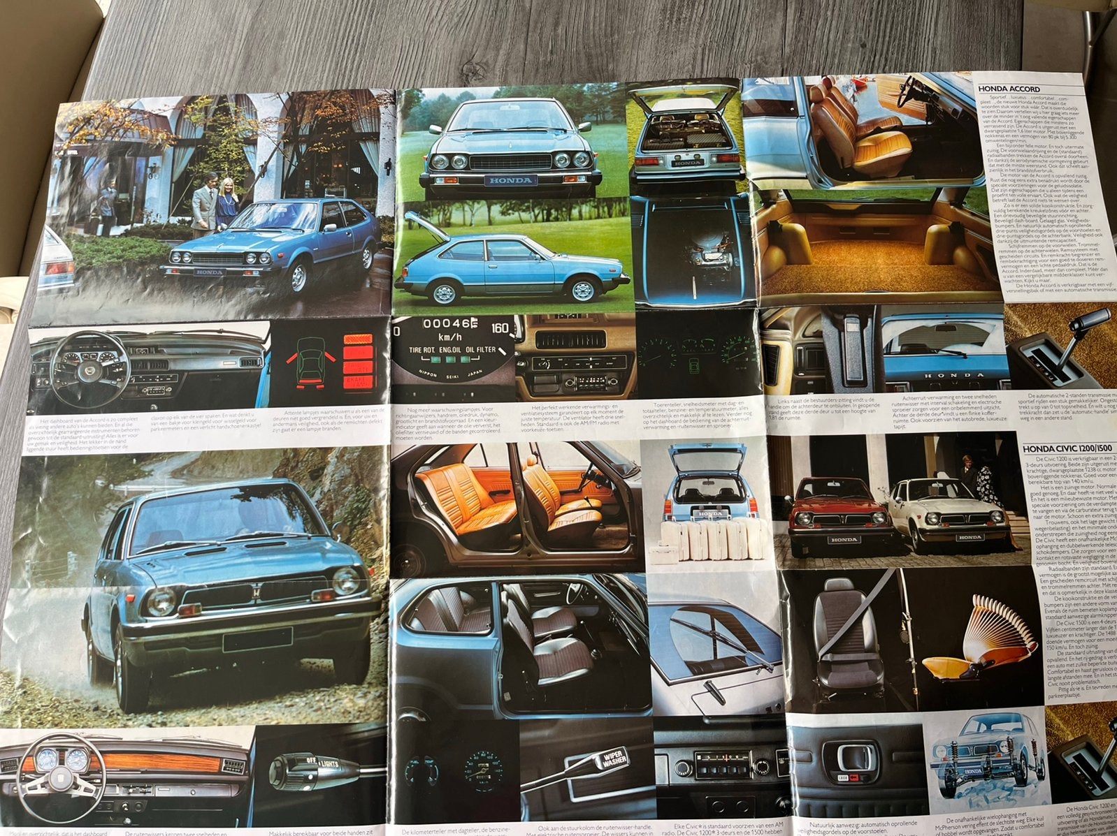 Originele uitklapbare folder honda Accord en Civic  C.A 1978, Ophalen of Verzenden, Zo goed als nieuw, Honda