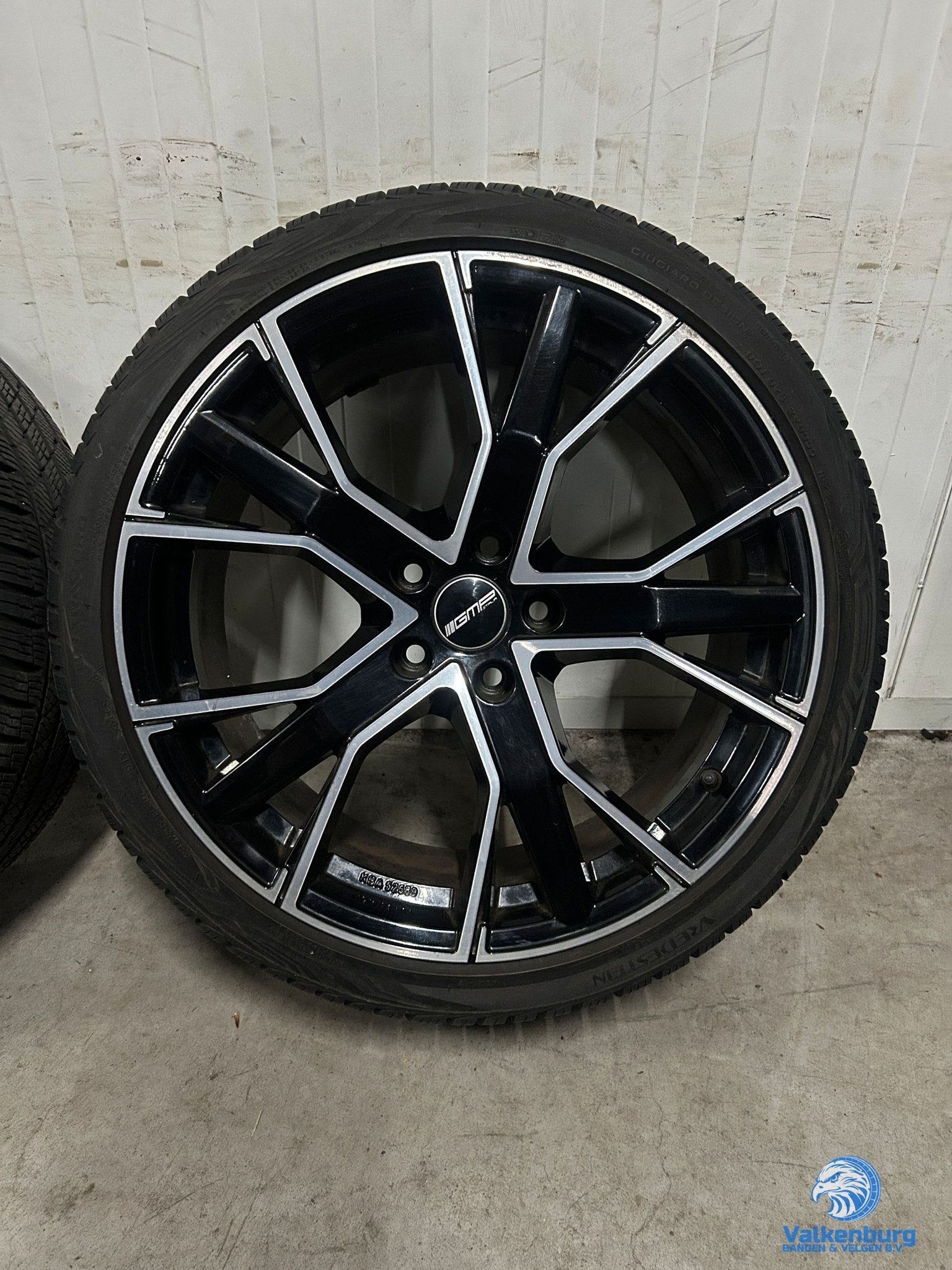 7-8mm!  Audi A3 VW Caddy Golf Leon 19 inch zwarte GMP Gunner, 19 inch, Gebruikt, -, -