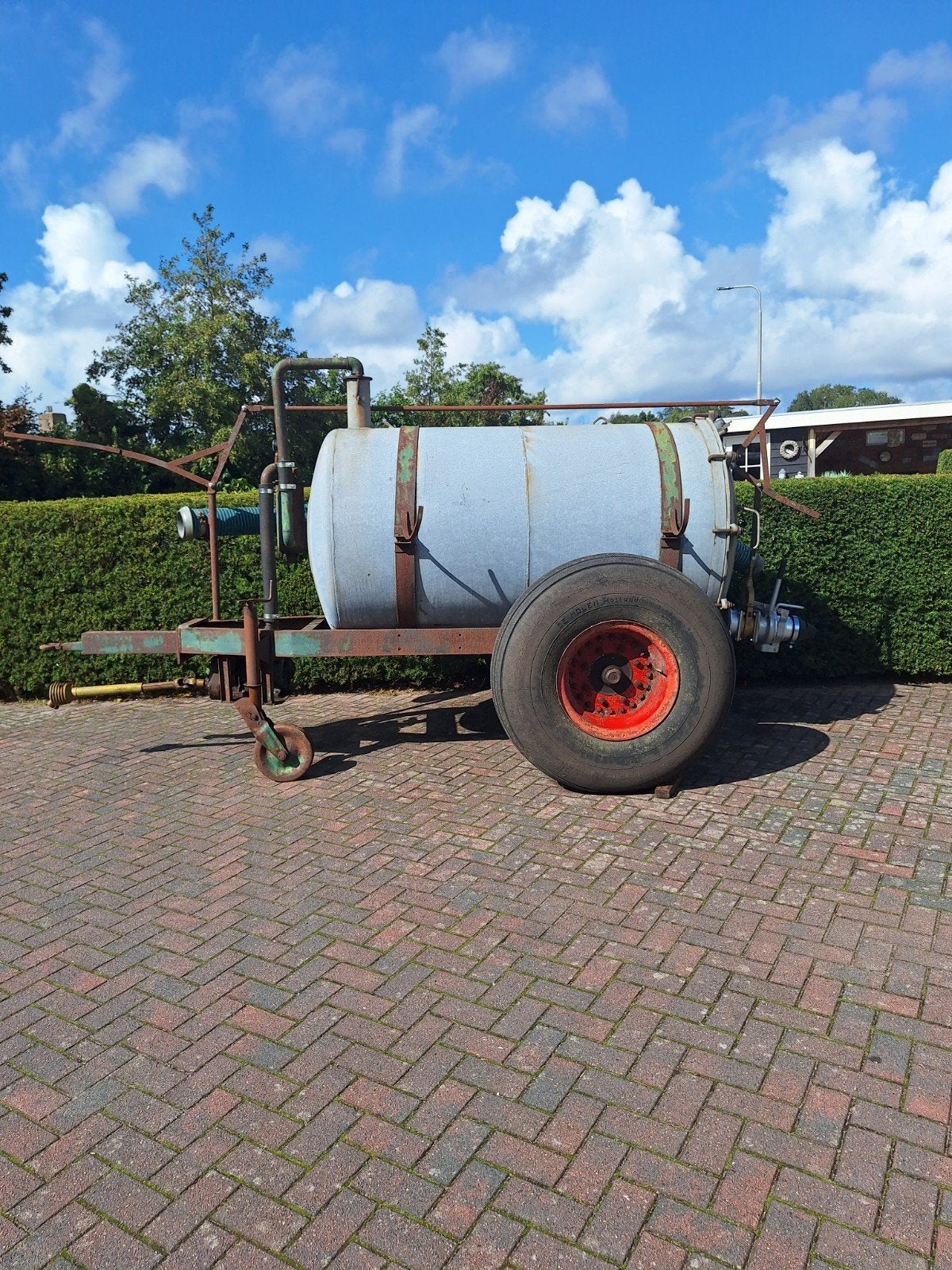 Giertank Watertank 2600L Helemaal nagelopen! Mesttank, Ophalen, Glastuinbouw, Gewasbescherming en Bemesting
