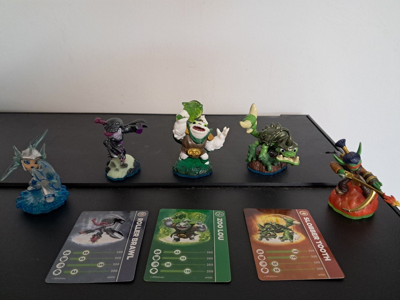 Skylanders figuren en kaarten set, Avontuur en Actie, Gebruikt, 2 spelers, Ophalen of Verzenden