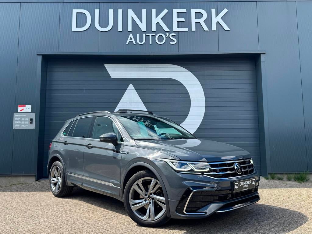 Volkswagen Tiguan 1.5 TSI R-Line | Automaat | Panoramadak |, Zwart, 4 cilinders, 150 pk, 1446 kg