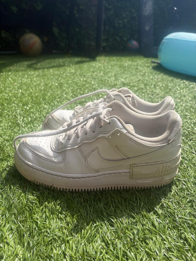 Schoenen dames nike, Wit, Ophalen of Verzenden, Sneakers of Gympen, Gedragen