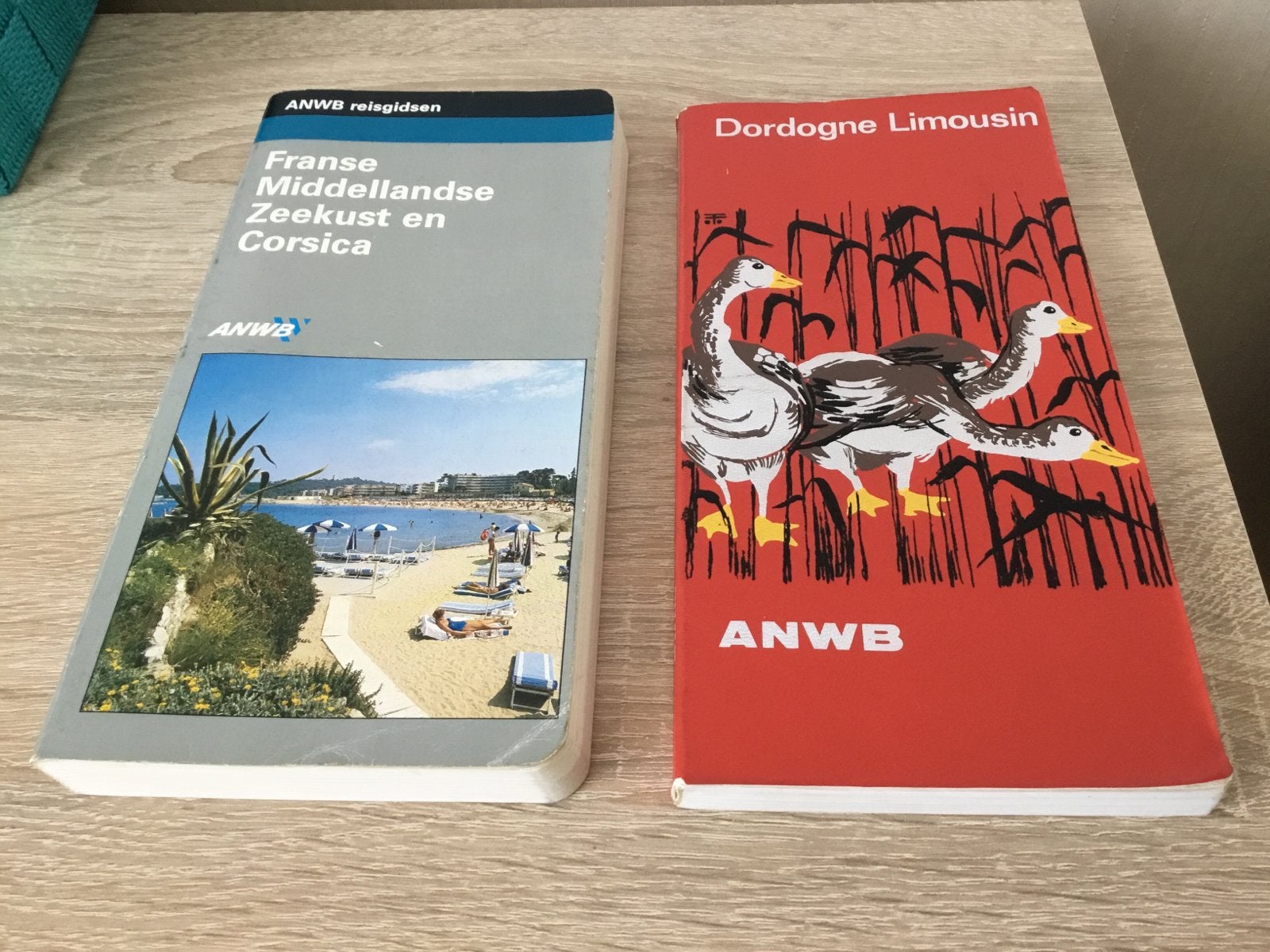 ANWB Reisgidsen - Diverse bestemmingen, Boeken, Gelezen, Europa, Ophalen of Verzenden, Reisgids of -boek