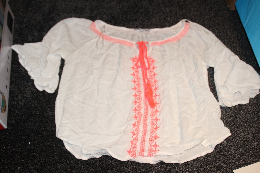 truitje wit met roze tally weijl, Ophalen of Verzenden, Gedragen, Maat 36 (S), Wit