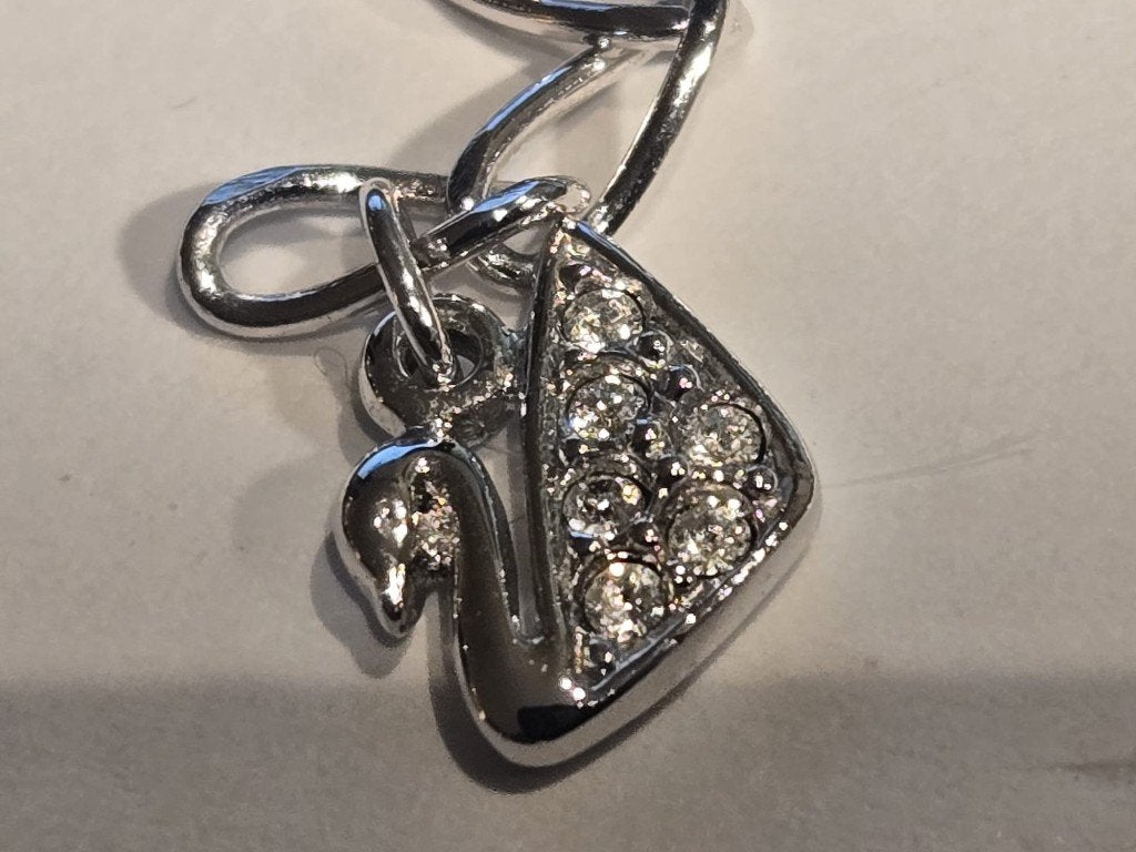 Foto 9 van Swarovski collier rode harten kristallen + doos certificaat