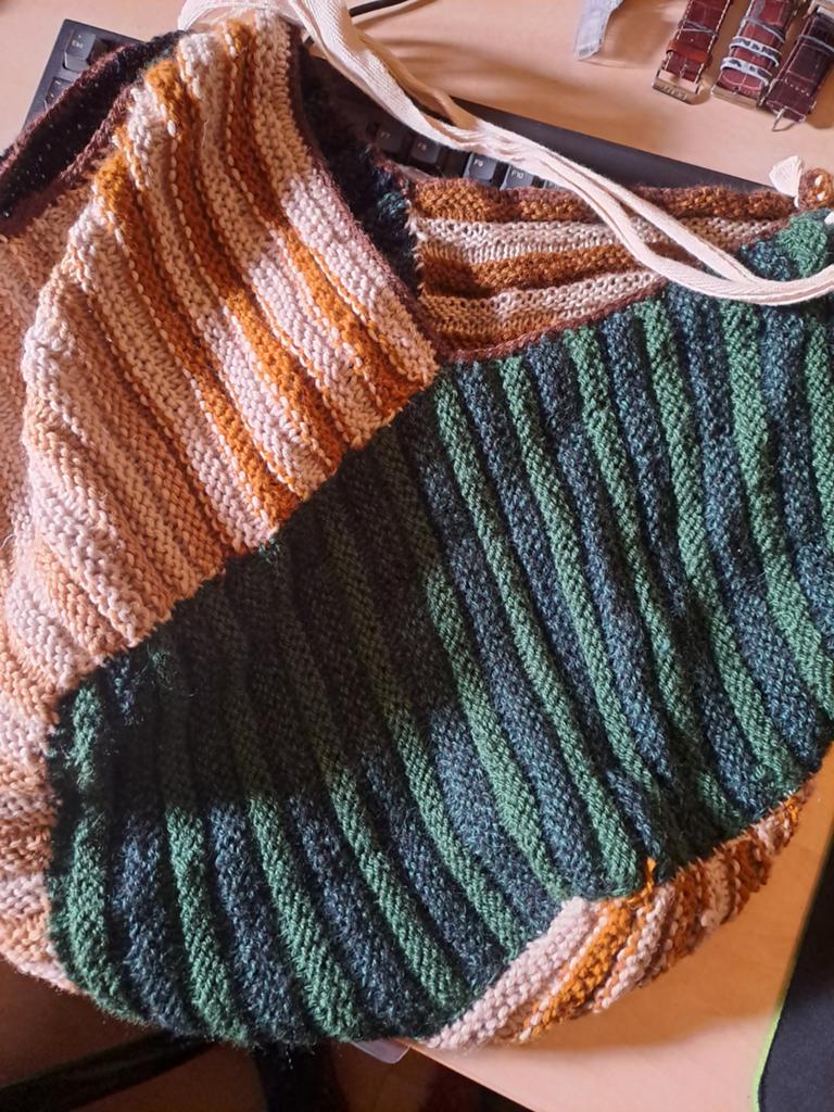 Unieke gebreide boodschappentas voor dames, Sieraden, Tassen en Uiterlijk, Tassen | Damestassen, Ophalen of Verzenden, Nieuw, Overige kleuren