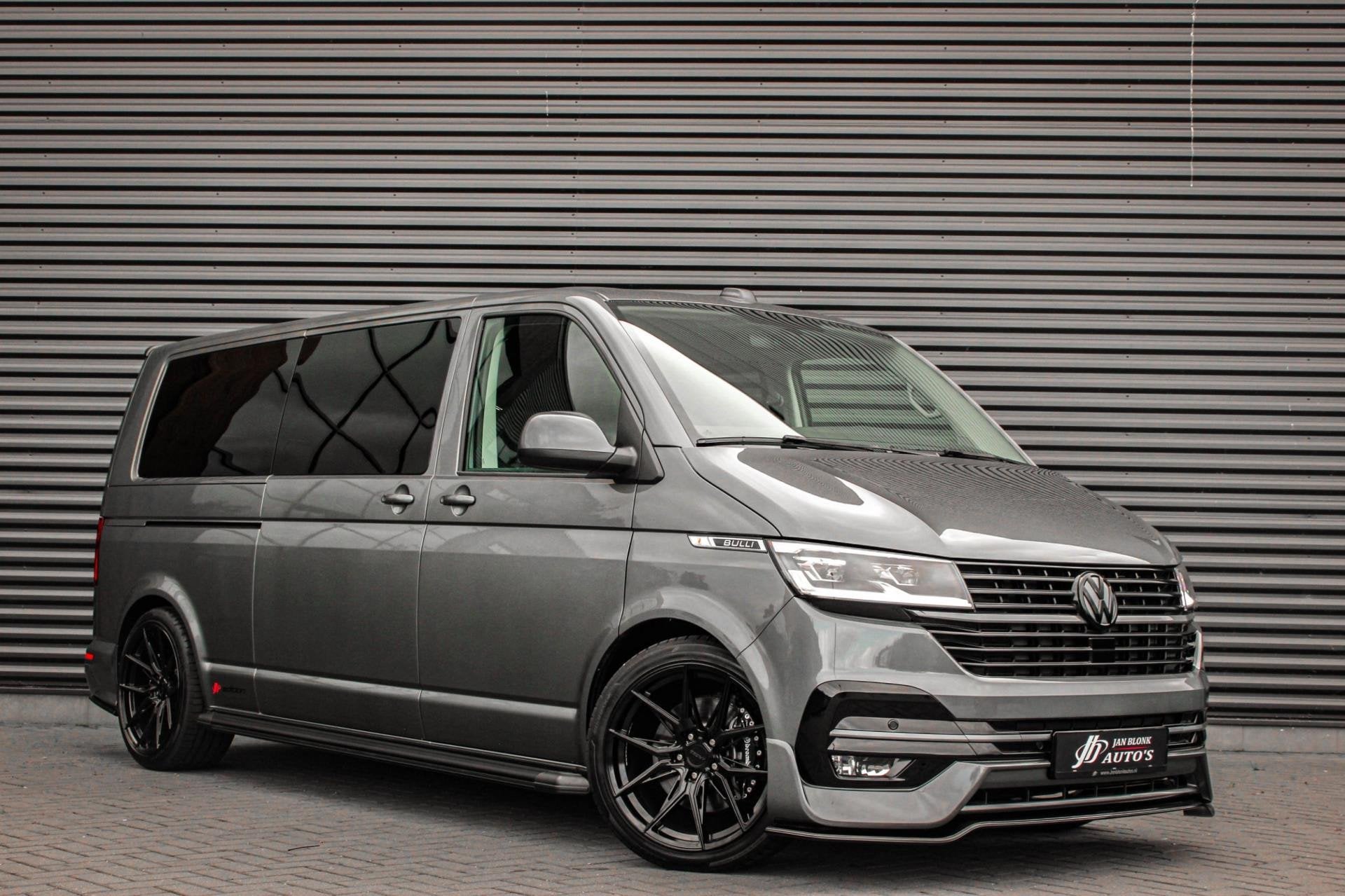 Volkswagen Transporter 2.0 TDI L2H1 150PK BULLI DC DUBBEL CA, Auto's, Bestelauto's, Dealer onderhouden, 4 cilinders, Volkswagen