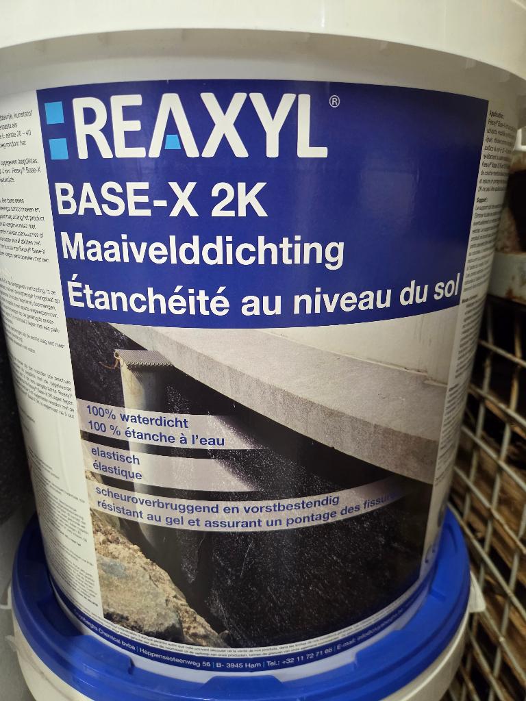 2 emmers Maaivelddichting Reaxyl Base-X 2K, Minder dan 4 cm, Overige materialen, 10 tot 15 m², Nieuw