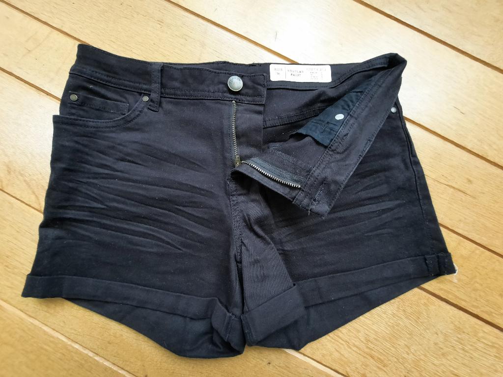 Esmara bermuda korte broek zwart maat 36 - zgan -, Kort, Zwart, Zo goed als nieuw, Maat 36 (S)