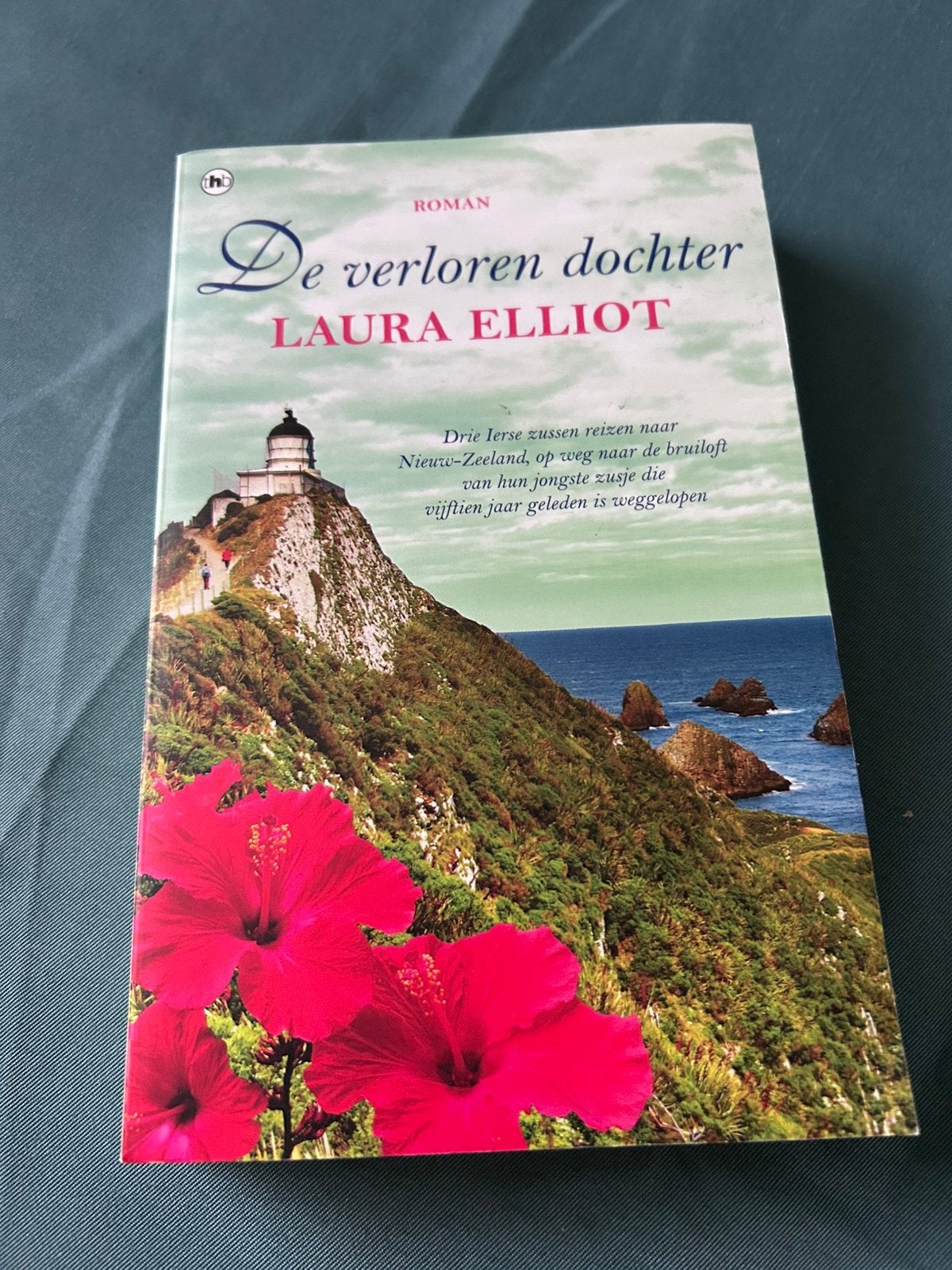 Laura Elliot - De verloren dochter, Ophalen of Verzenden, Zo goed als nieuw, Laura Elliot