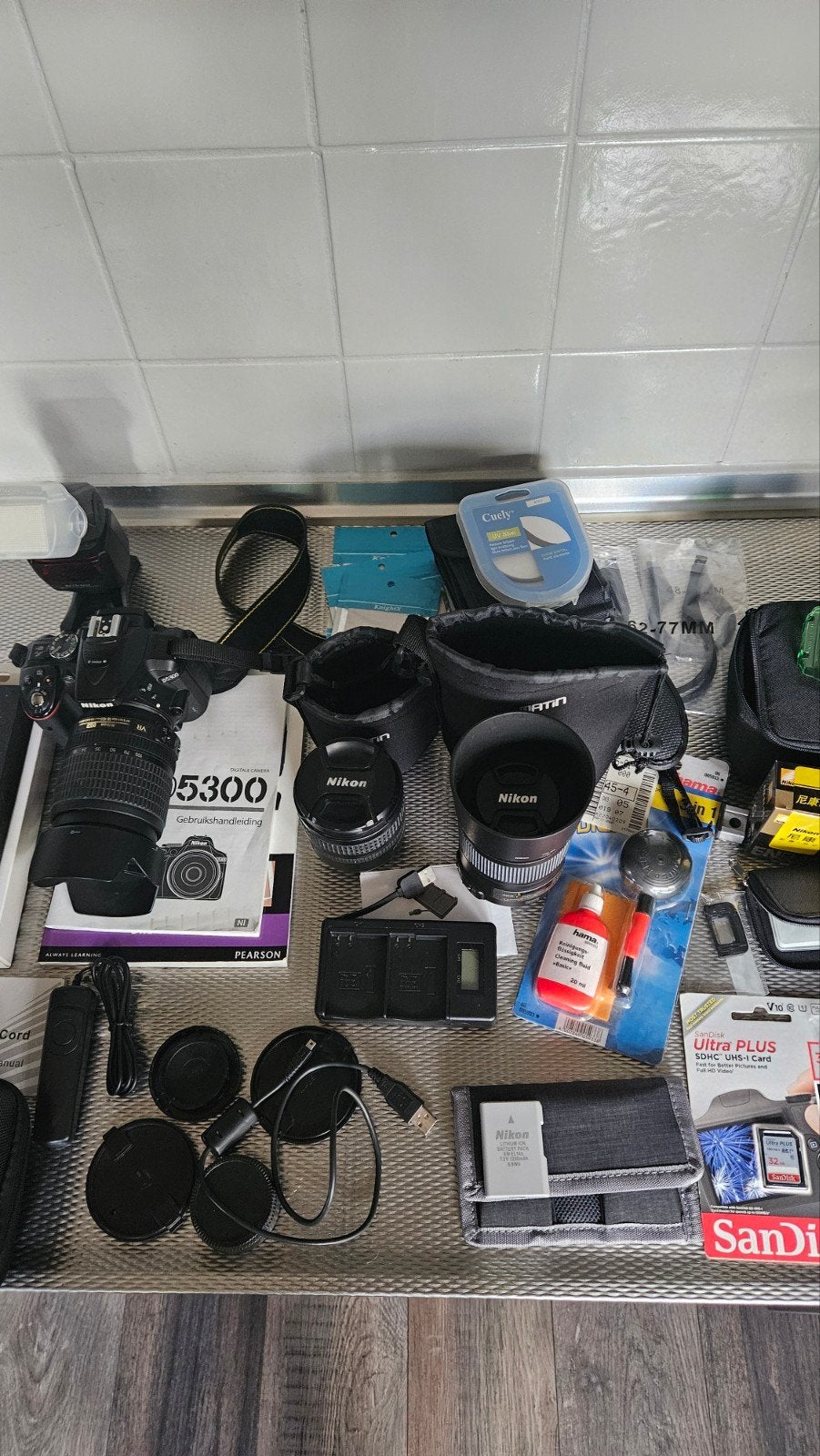 Nikon d5300 super compleet 3 lenzen enz, Audio, Tv en Foto, Fotocamera's Digitaal, Ophalen, Zo goed als nieuw, Nikon, 8 keer of meer