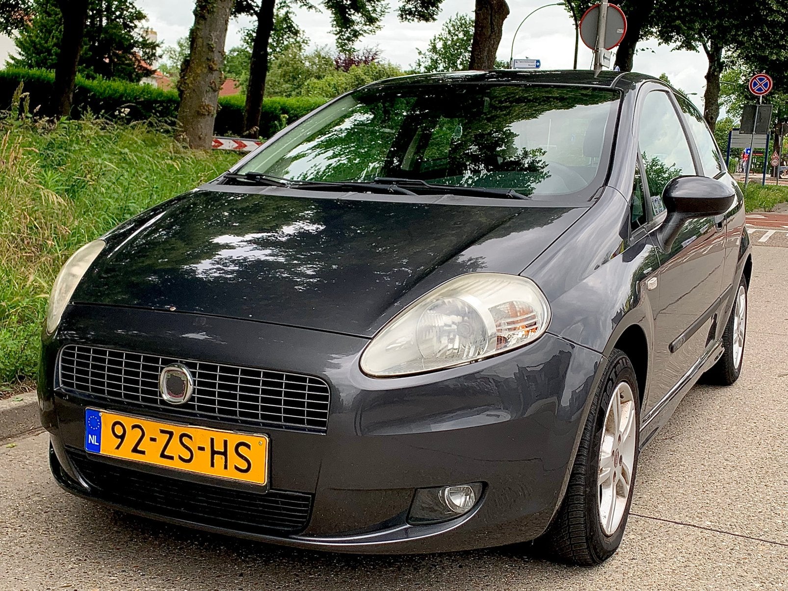 Fiat Grande Punto 1.2 / Airco / LM-V / Elektr.Rmn / 3-Deurs, Auto's, Fiat, Stof, 40 €/maand, 1242 cc, 4 cilinders
