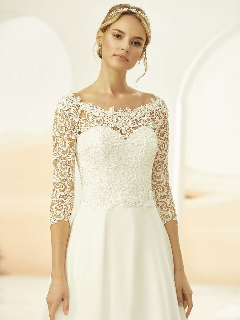 Uitverkoop nieuwe trouwtop E330, Bianco Evento,maat 38 en 40, Kleding | Dames, Trouwjurk, Wit, Ophalen of Verzenden, Bianco Evento