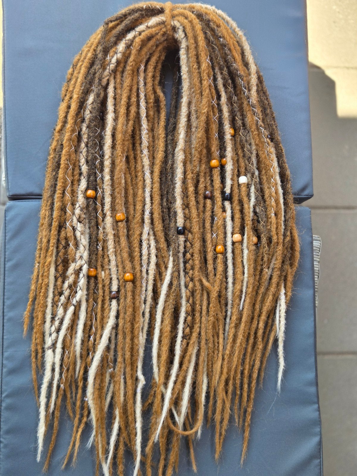 dubbele dreads synthetisch 40 stuks, Ophalen of Verzenden, Zo goed als nieuw, Pruik of Haarverlenging