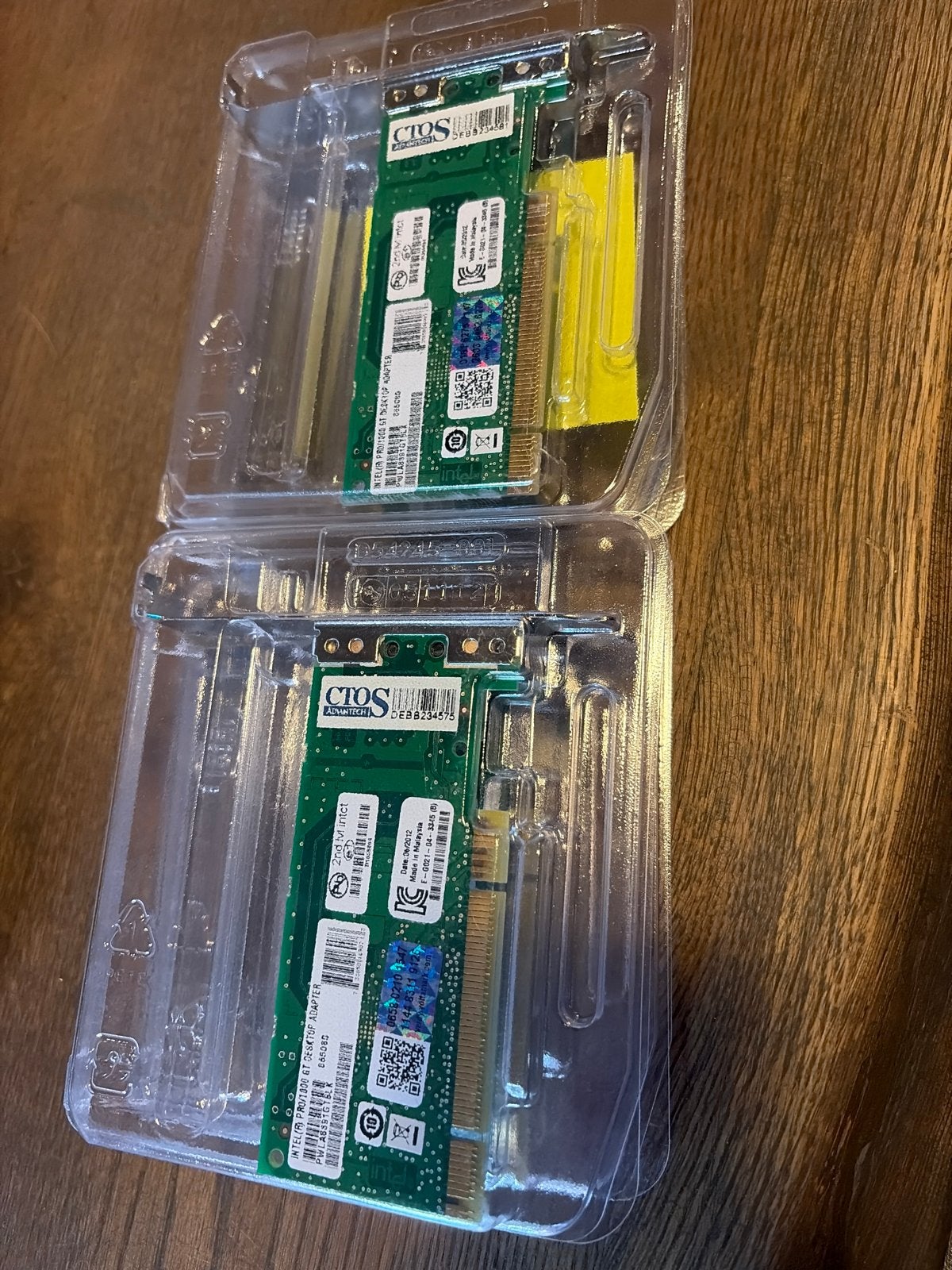 4x Intel PRO/1000 PT Desktop Adapter (E65080) - Nieuw, Computers en Software, Videokaarten, Overige soorten, Nieuw, Ophalen of Verzenden