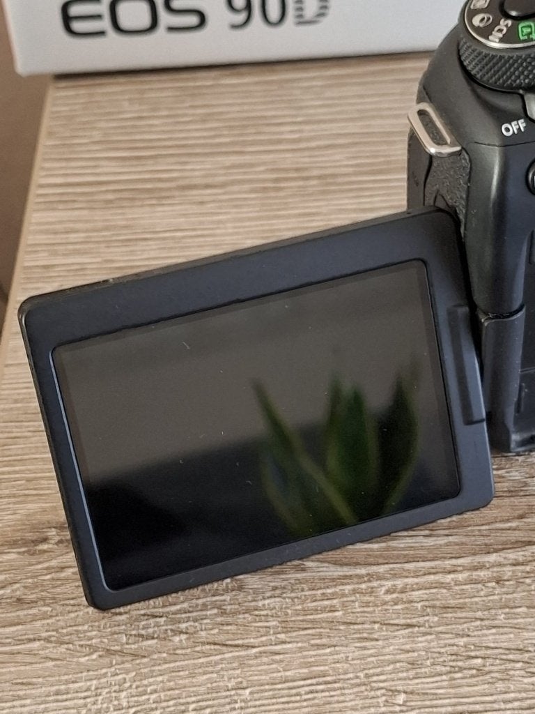 Foto 6 van Canon eos 90D NIEUWSTAAT