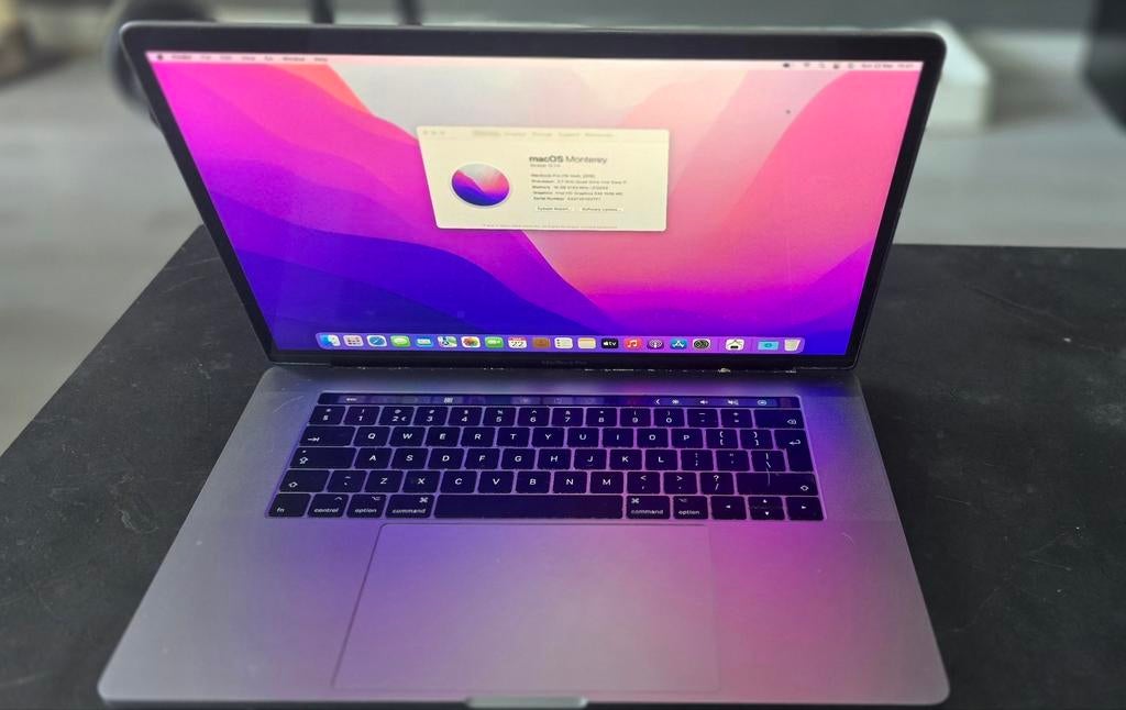 MacBook Pro 15 inch met Touch Bar, 512GB, 16GB RAM, Computers en Software, Apple Macbooks, MacBook Pro, 2 tot 3 Ghz, 15 inch, 512 GB