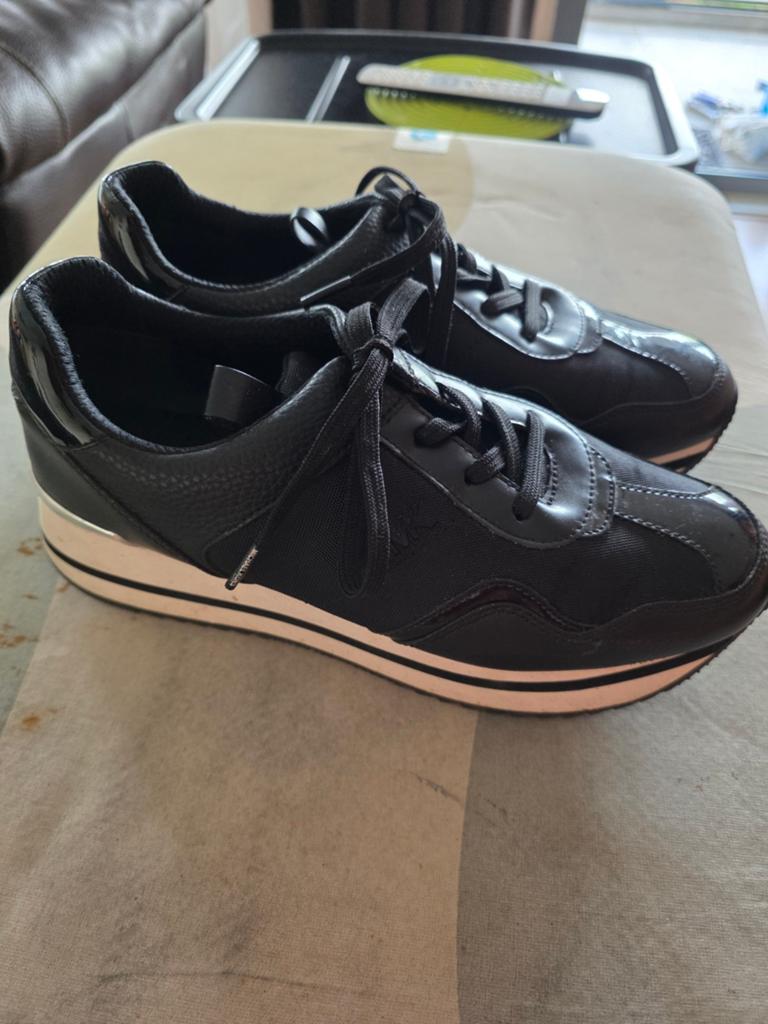 Michael Kors dames sneakers maat 39, Kleding | Dames, Schoenen, Ophalen of Verzenden, Zo goed als nieuw, Sneakers of Gympen