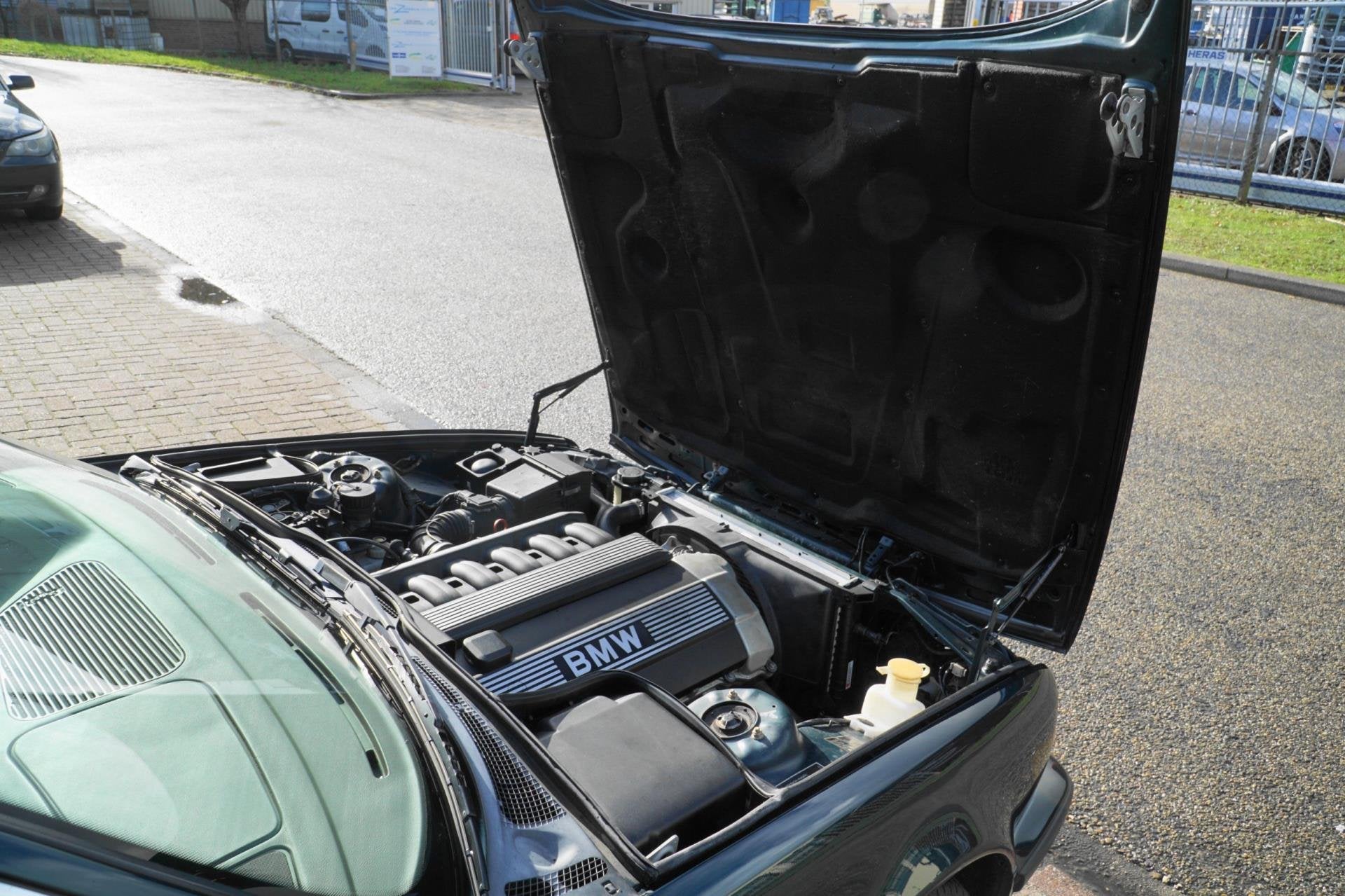 BMW 5-serie 520i Executive EERSTE EIGENAAR, Dealer onderhouden, Achterwielaandrijving, Gebruikt, 4 stoelen