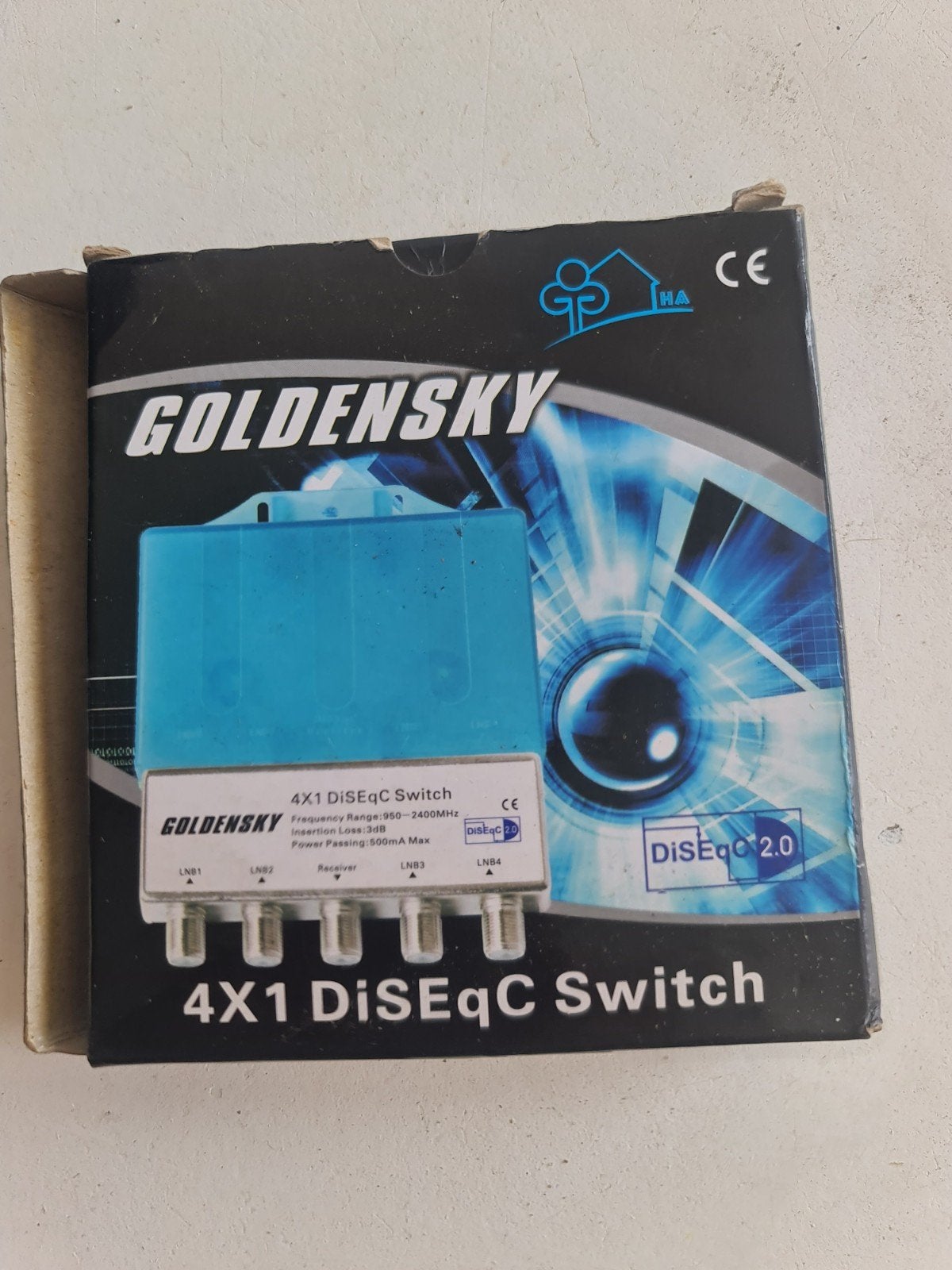 Goldensky 4x1 DiSEqC Switch 2.0 voor satellietontvangst, Audio, Tv en Foto, Schotelantennes, Ophalen of Verzenden, Nieuw, (Schotel)antenne-accessoires