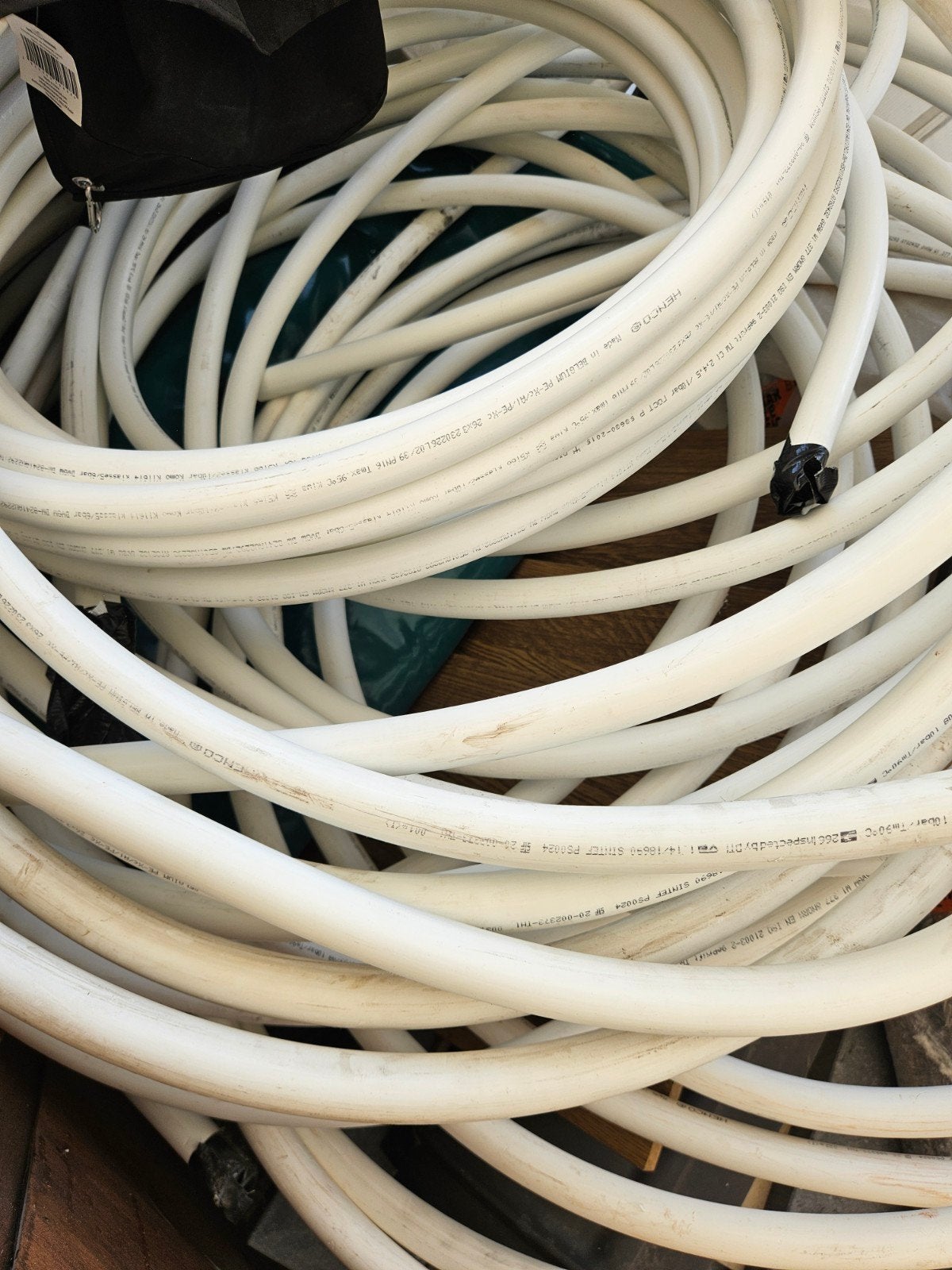 Henco Alupex systeembuis 26 x 3 mm wit +- 51m, Doe-het-zelf en Verbouw, Ophalen, Overige materialen, 6 meter of meer, Overige typen