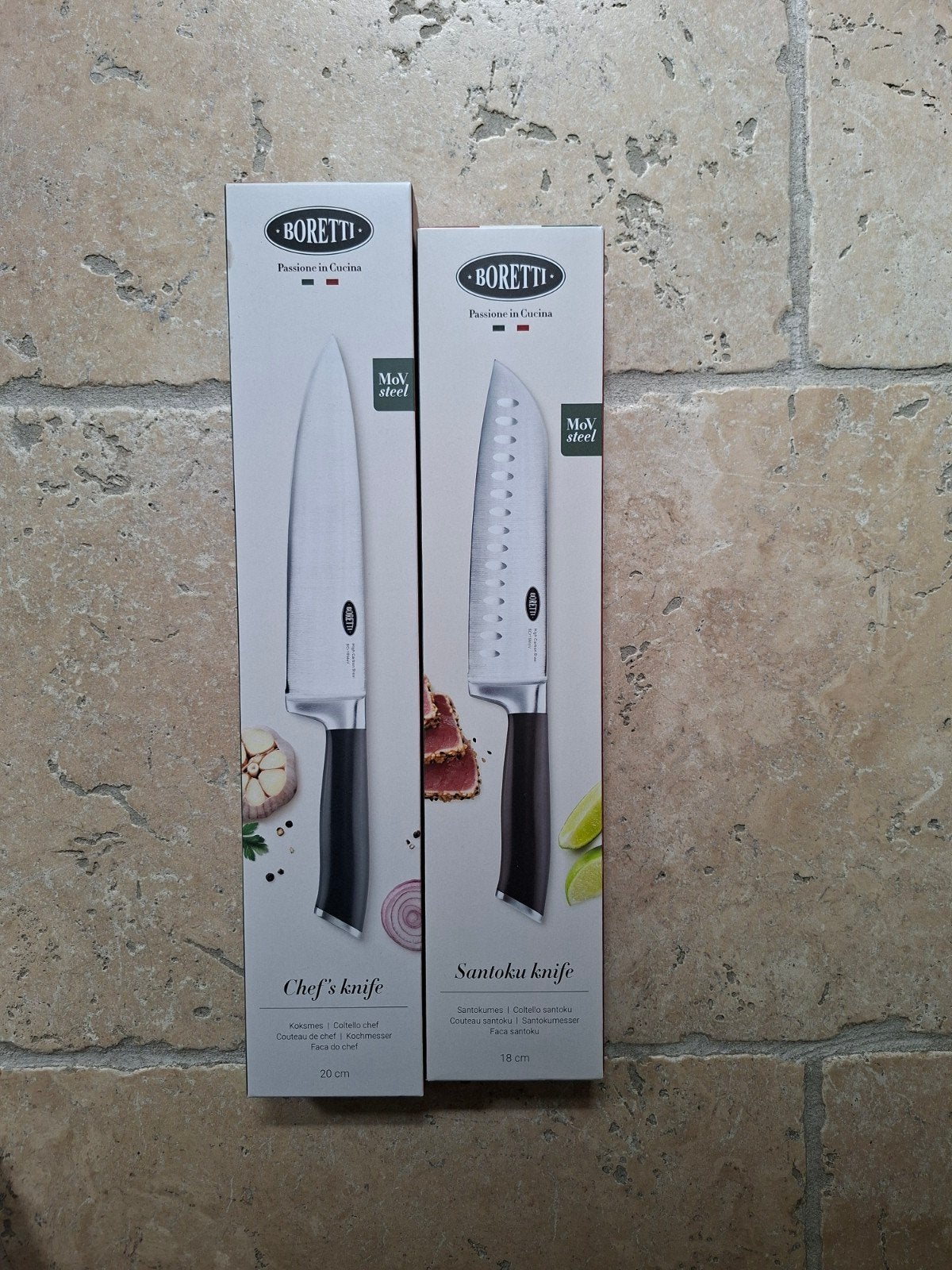Boretti Santoku en Chef's mes set - Nieuw in doos, Overige typen, Ophalen of Verzenden, Metaal, Nieuw