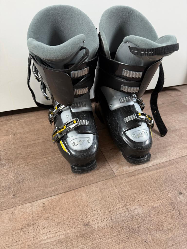 Nordica Easy move skischoenen 29,5, 160 tot 180 cm, Gebruikt, Schoenen, Ophalen of Verzenden