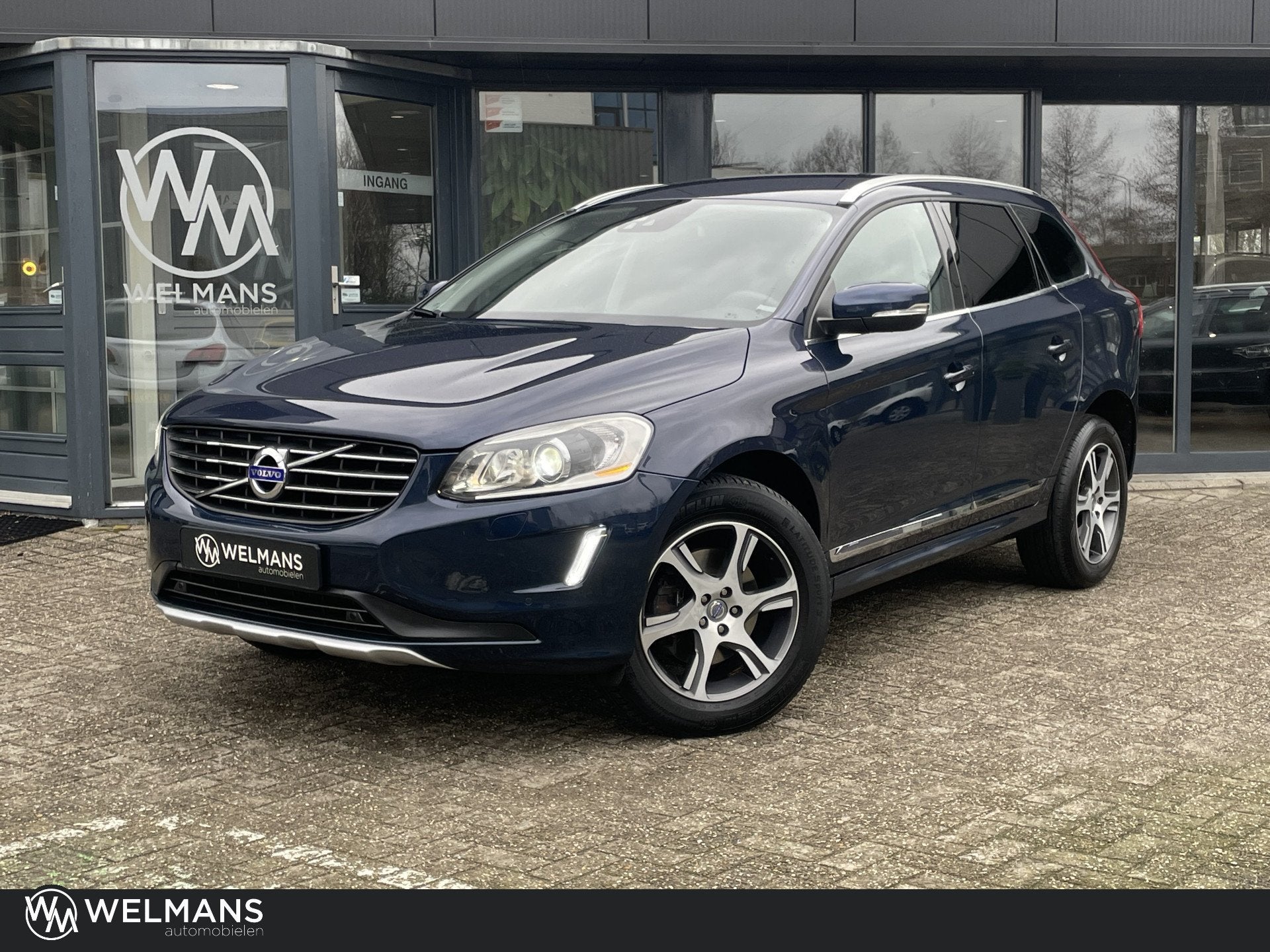 Volvo XC60 3.0 T6 AWD Summum Leder l Xenon l Dig. Dash l Stu, Auto's, Volvo, Automaat, Gebruikt, 1712 kg, Blauw