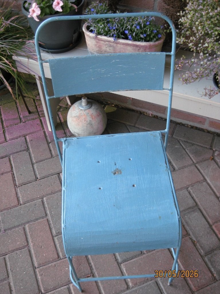 vintage ijzer stoeltje, Ophalen